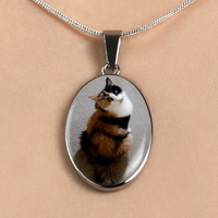 Load image into Gallery viewer, Designs by MyUtopia Shout Out:Calico Cat Sitting Pretty Handcrafted Necklace
