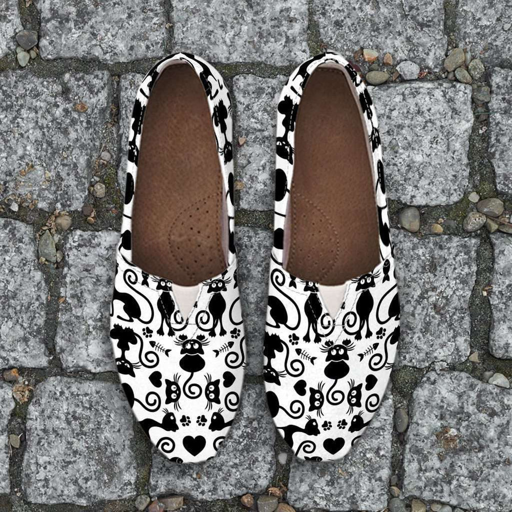 Designs by MyUtopia Shout Out:Cats White Casual Canvas Slip on Shoes Women's Flats