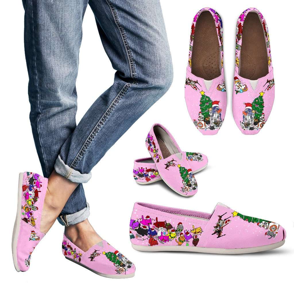 Designs by MyUtopia Shout Out:Christmas Nekos Casual Flats