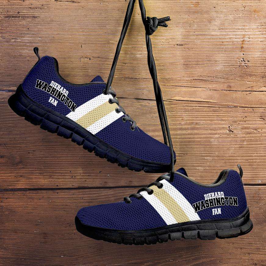 Designs by MyUtopia Shout Out:Diehard Washington Fan Running Shoes,Kid's / 11 CHILD (EU28) / Violet,Running Shoes