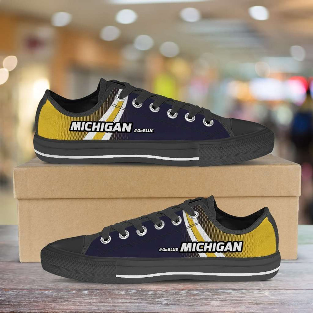 Designs by MyUtopia Shout Out:#GoBlue Michigan Lowtops Shoes,Men's / Mens US5 (EU38) / White/Blue/Yellow,Lowtop Shoes