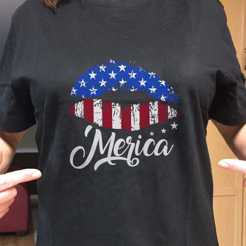Designs by MyUtopia Shout Out:Lips 'Merica Adult Unisex T-Shirt
