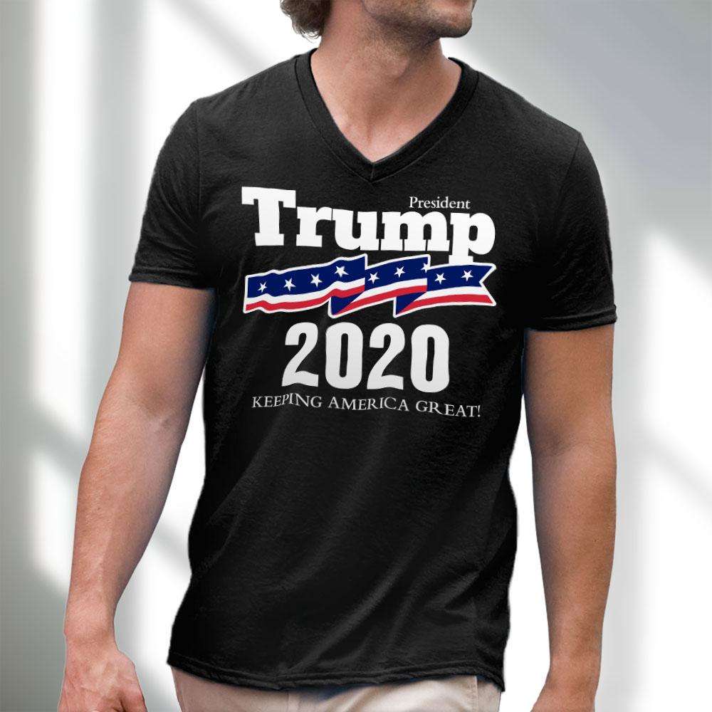 Designs by MyUtopia Shout Out:President Trump 2020 Men's Printed V-Neck T-Shirt