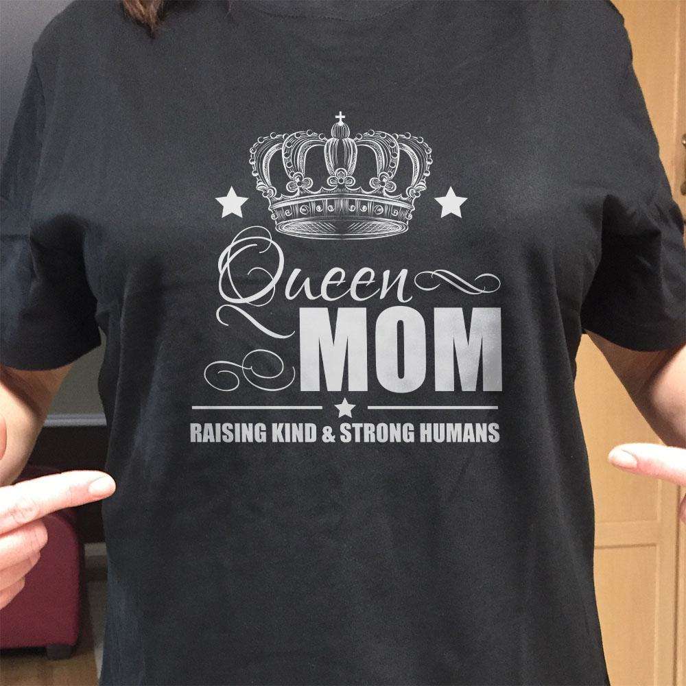 Designs by MyUtopia Shout Out:Queen Mom Adult Unisex T-Shirt