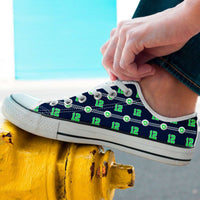 Load image into Gallery viewer, Designs by MyUtopia Shout Out:Seattle Nurse Low Cuts,Men&#39;s / Men&#39;s US8 (EU40) / Green,Lowtop Shoes
