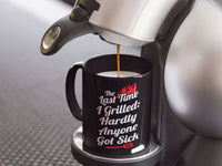 Load image into Gallery viewer, Designs by MyUtopia Shout Out:The Last Time I Grilled Ceramic Mug - Black
